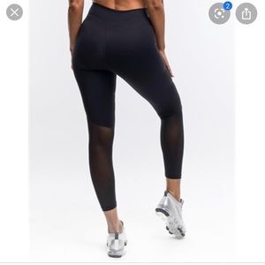 Echt Condition Leggings - Black - Medium